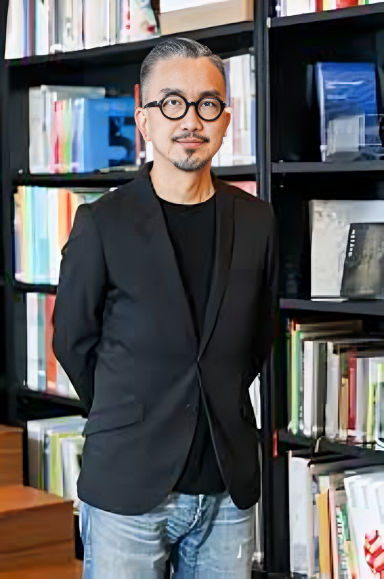 Mr David W. K. LO